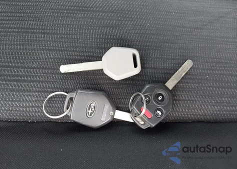 2014 Subaru Outback 2.5I Premium из США, поврежденный, VIN 4S4BRBCC2E3227157